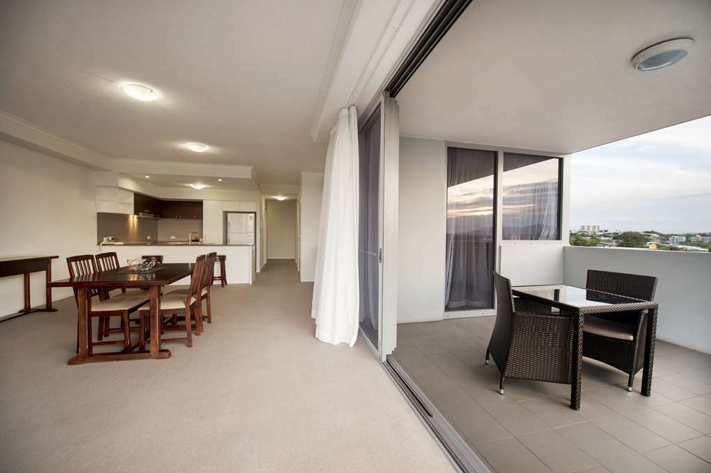 Curtis Central Apartments Official Gladstone Restaurante foto