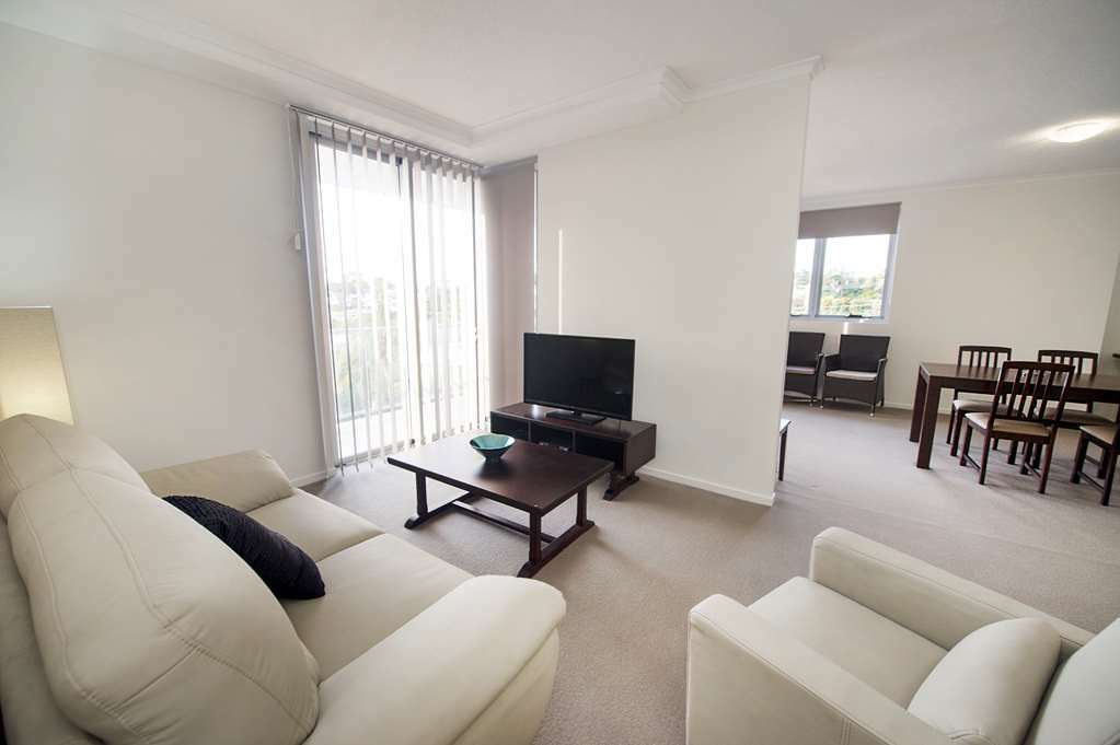 Curtis Central Apartments Official Gladstone Restaurante foto